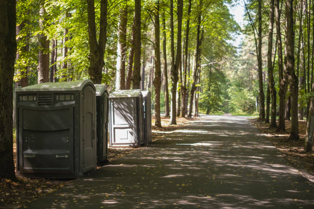 Best Portable bathroom rental  in Hanford, CA